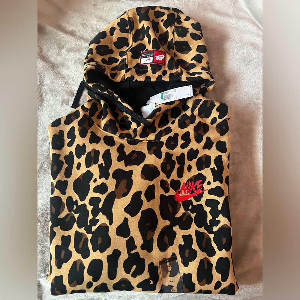 Nike sweater